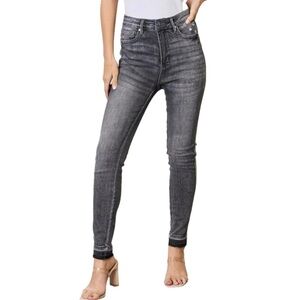 Judy Blue Jeans Size 31 Gray Denim High Waist Tummy Control Released Hem